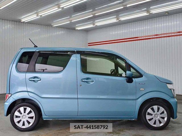Suzuki WAGON R 2019-03 289841-9
