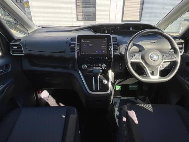 Nissan SERENA 2017-09 28077-1