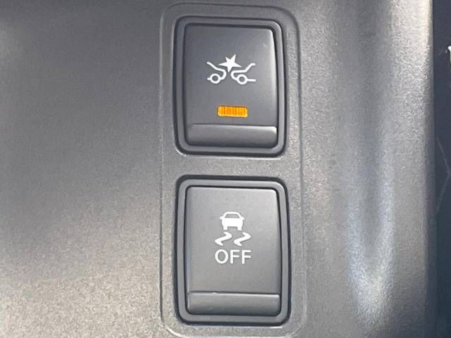 Nissan SERENA 2017-09 28077-6