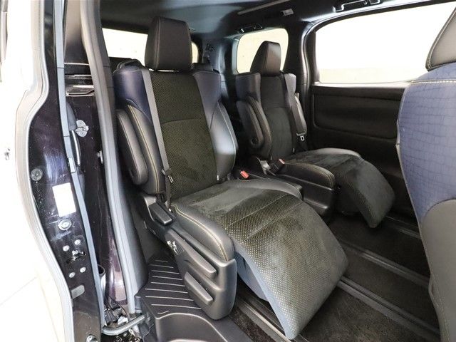 Toyota VELLFIRE 2016-12 26178-4