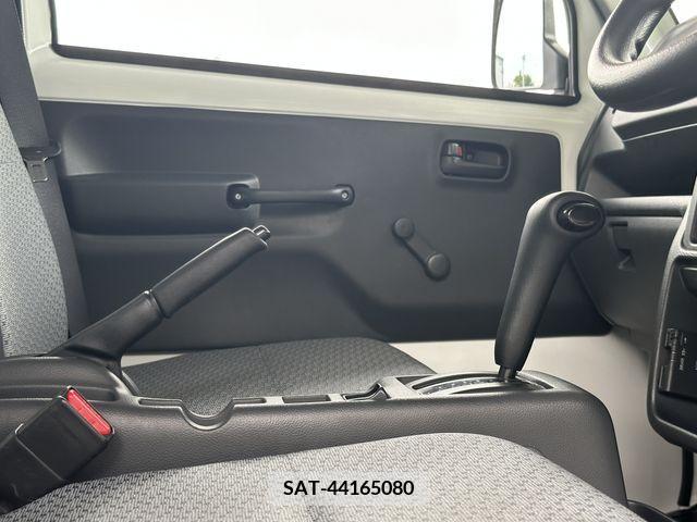 Nissan CLIPPER 2019-03 302156-26