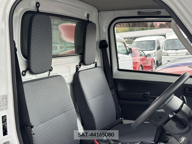 Nissan CLIPPER 2019-03 302156-19