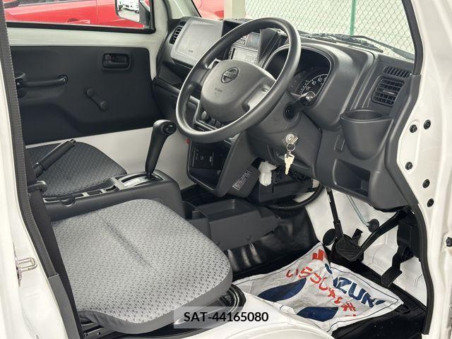 Nissan CLIPPER 2019-03 302156-18