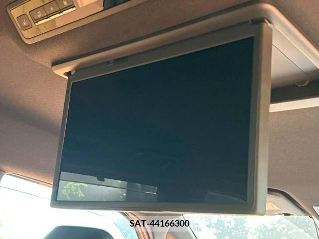 Toyota VOXY 2023-03 289000-2