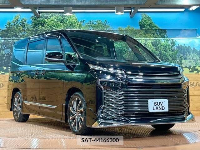 Toyota VOXY 2023-03 289000-16