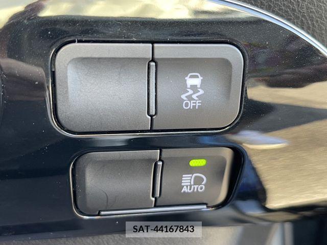 Toyota PRIUS 2019-03 281930-13