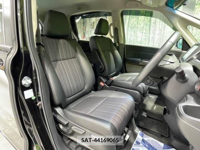 Honda FREED 2017-06 302908-8
