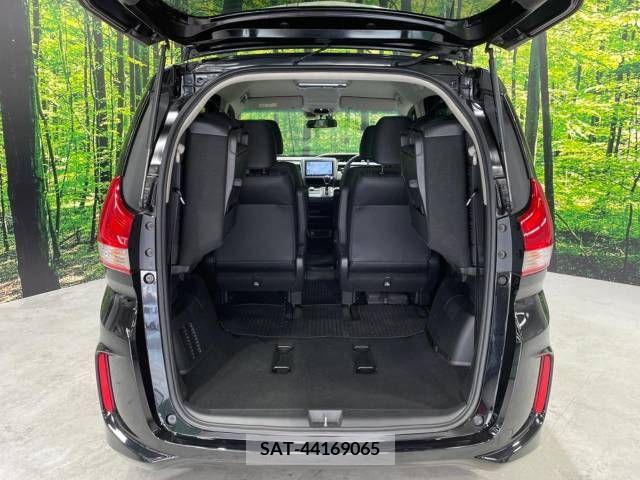 Honda FREED 2017-06 302908-11