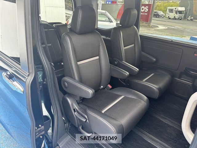 Honda STEP WGN 2017-12 286286-11