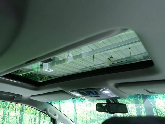 Toyota ALPHARD 2015-12 184359-2