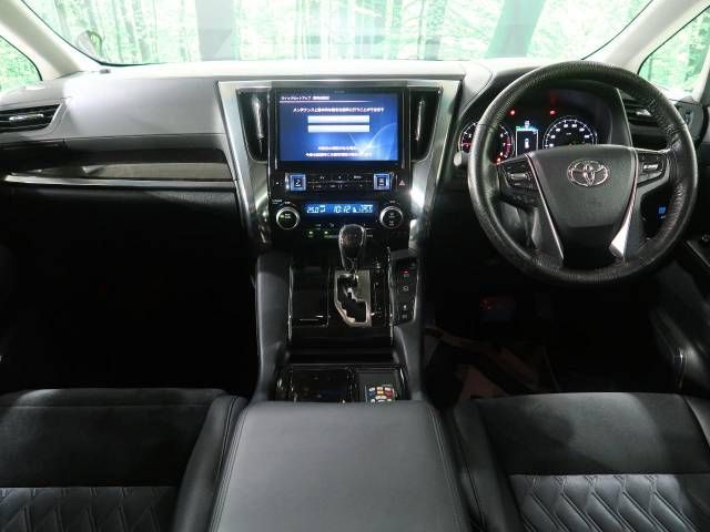 Toyota ALPHARD 2015-12 184359-1