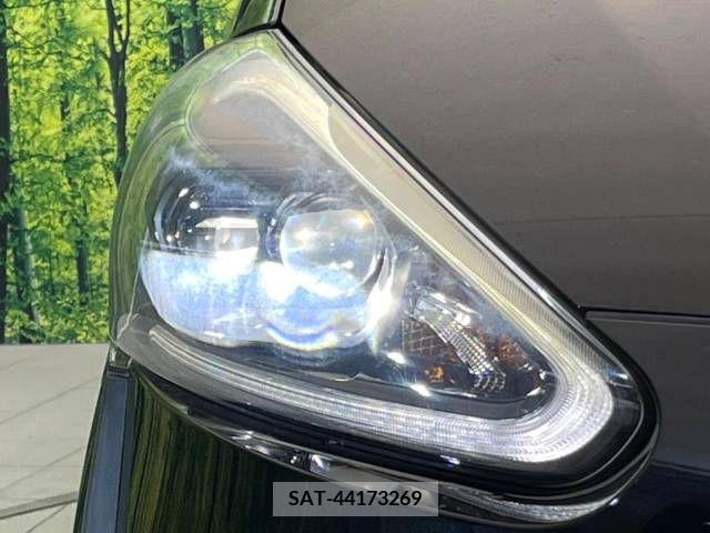 Toyota SIENTA 2016-10 285074-13