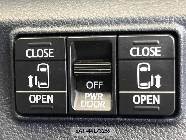 Toyota SIENTA 2016-10 285074-4