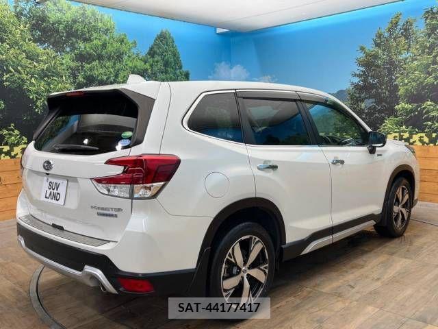 Subaru FORESTER 2019-07 381583-17