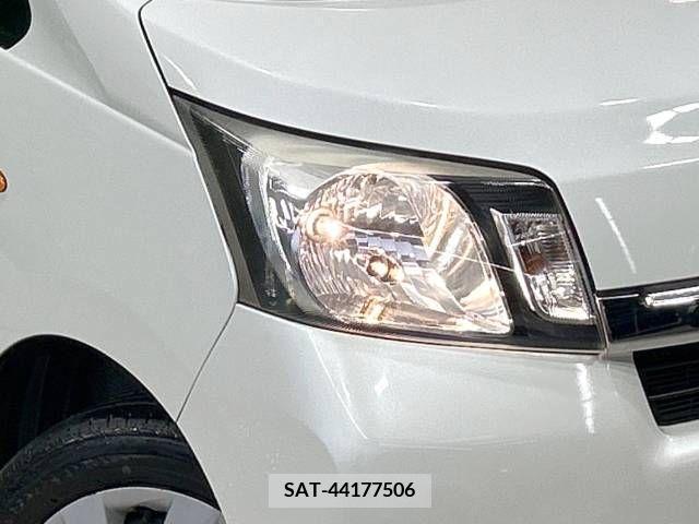 Daihatsu MOVE 2013-06 277957-11