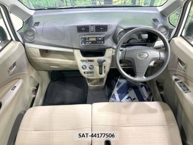 Daihatsu MOVE 2013-06 277957-1