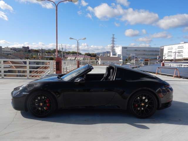 Porsche 911 2023-09 27181-8