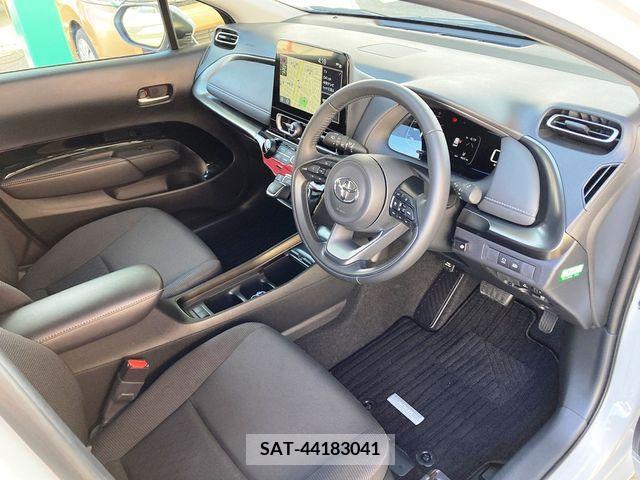 Toyota AQUA 2023-01 260440-8