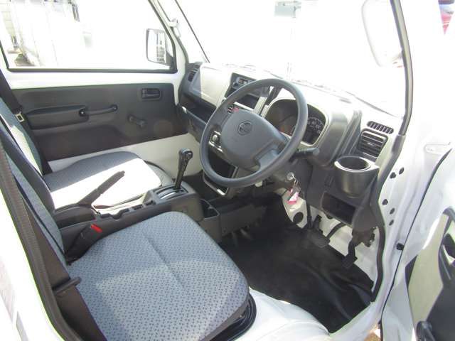 Nissan CLIPPER 2023-09 14533-9