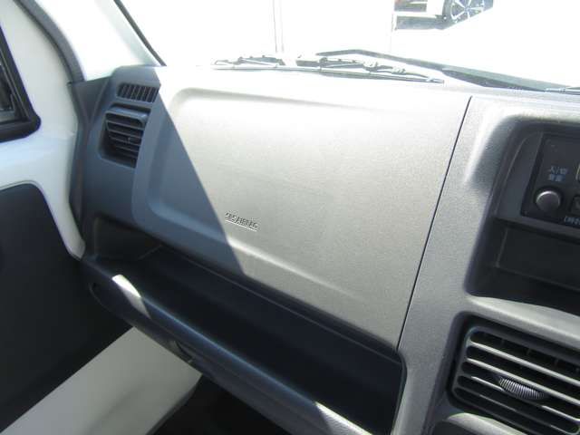 Nissan CLIPPER 2023-09 14533-15