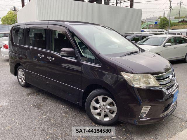 Nissan SERENA 2011-03 284280-1