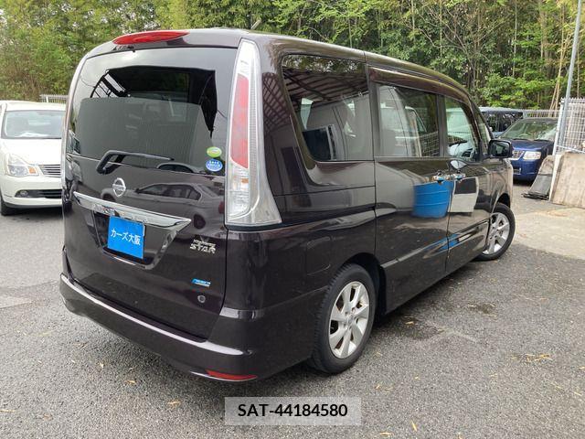Nissan SERENA 2011-03 284280-3