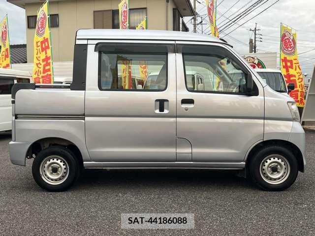 Daihatsu HIJET VAN 2017-07 202436-3