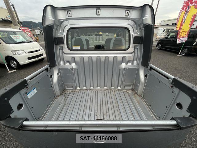 Daihatsu HIJET VAN 2017-07 202436-9