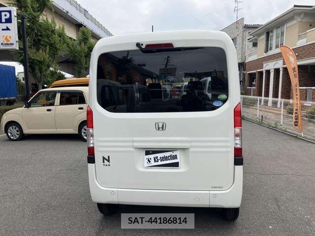 Honda N-VAN 2020-05 307937-11