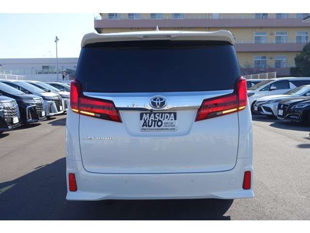 Toyota ALPHARD 2022-10 189890-5