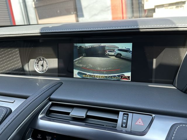 Lexus LC 2018-02 968-7