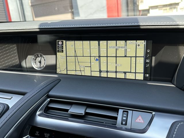 Lexus LC 2018-02 968-4