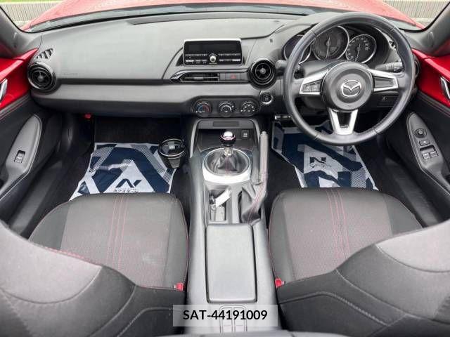 Mazda ROADSTER 2016-08 283410-1