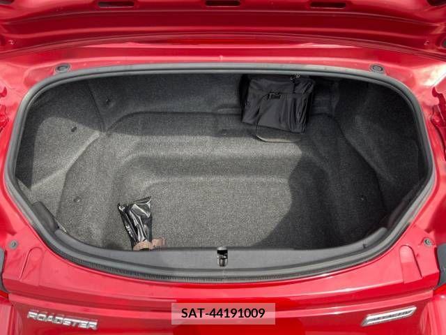 Mazda ROADSTER 2016-08 283410-9