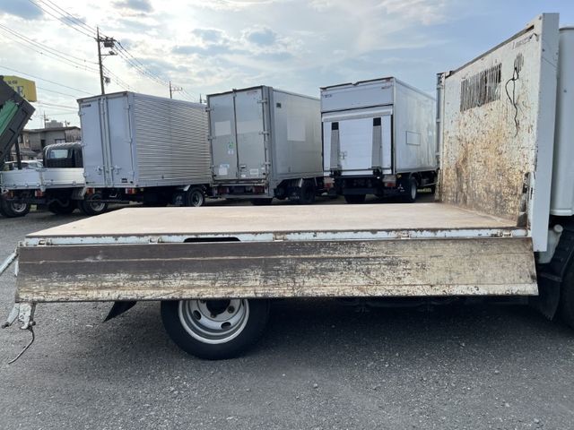 Isuzu ELF TRUCK 2003-06 8561-10