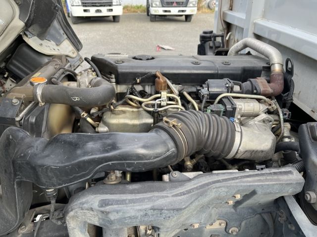 Isuzu ELF TRUCK 2003-06 8561-25
