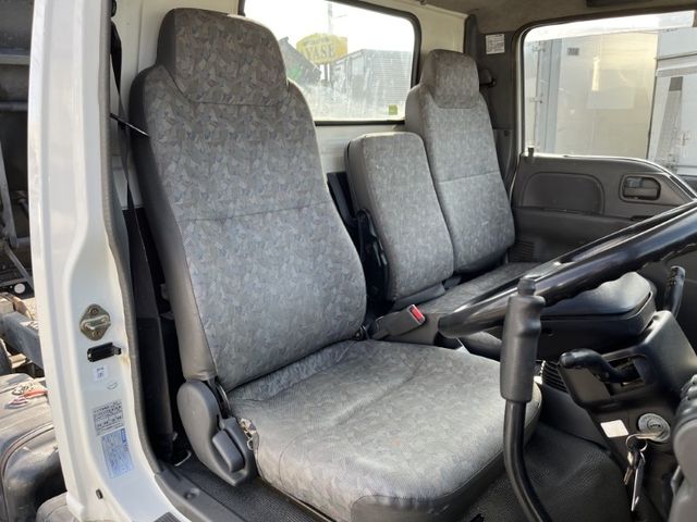 Isuzu ELF TRUCK 2003-06 8561-20
