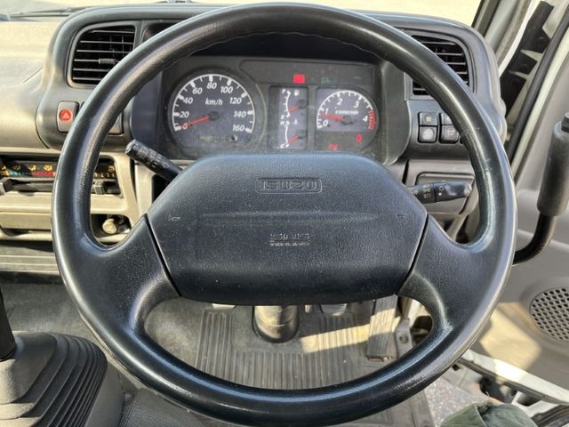 Isuzu ELF TRUCK 2003-06 8561-21
