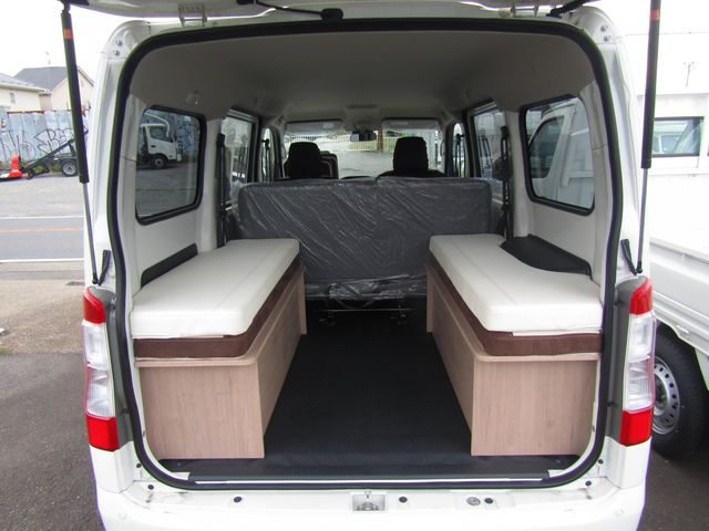 Mazda BONGO VAN 2023-05 3178-14
