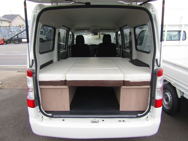 Mazda BONGO VAN 2023-05 3178-13