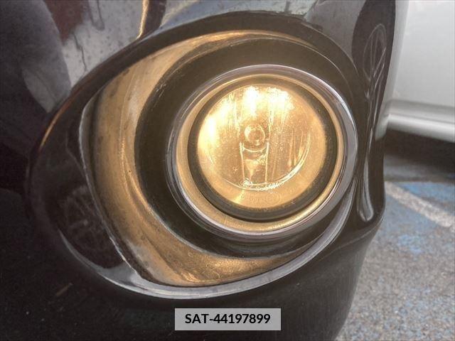 Nissan FUGA 2011-11 387766-29
