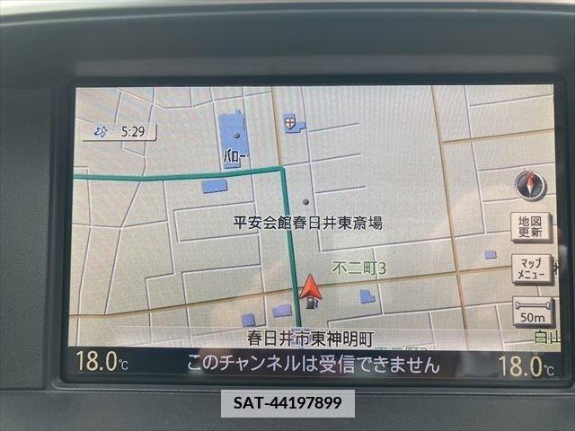 Nissan FUGA 2011-11 387766-3