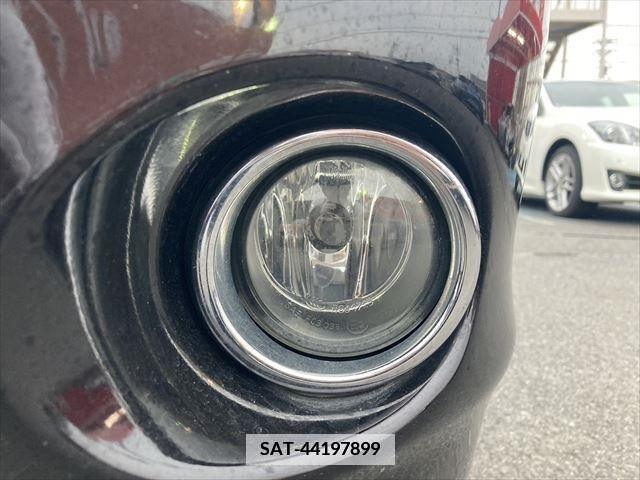 Nissan FUGA 2011-11 387766-27