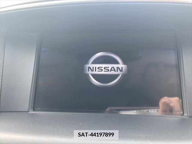 Nissan FUGA 2011-11 387766-2