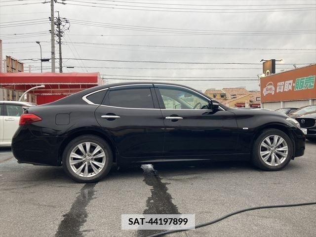 Nissan FUGA 2011-11 387766-14