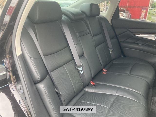 Nissan FUGA 2011-11 387766-7