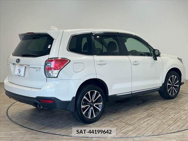 Subaru FORESTER 2016-08 360423-15
