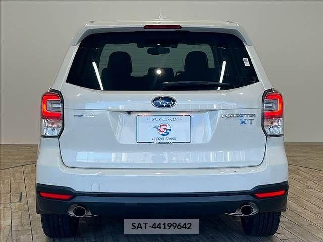 Subaru FORESTER 2016-08 360423-12
