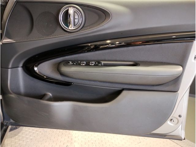 Bmw MINI 2018-09 17267-27