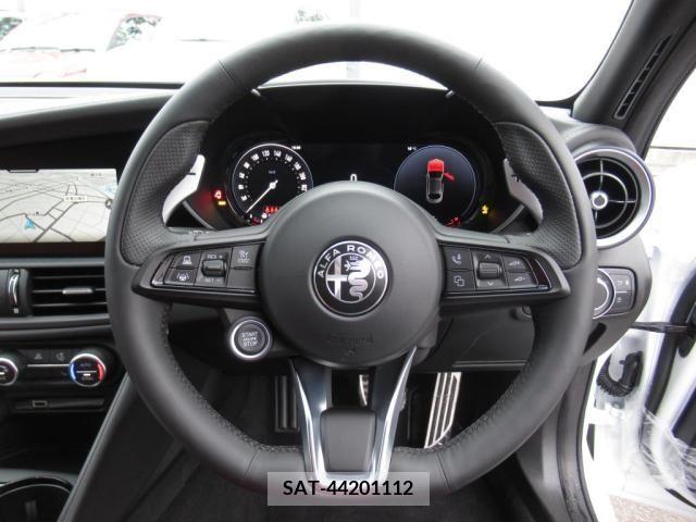 ALFA ROMEO Giulia 2023-12 258802-18